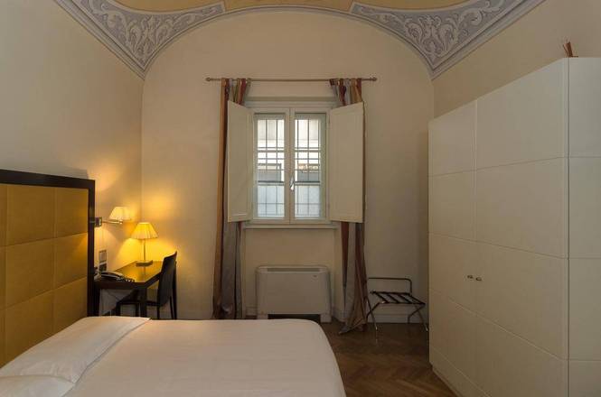 Hotel Novecento, Pisa