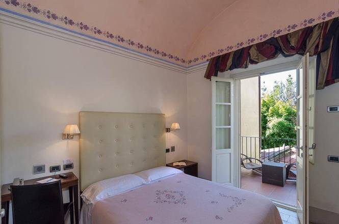 Hotel Novecento, Pisa