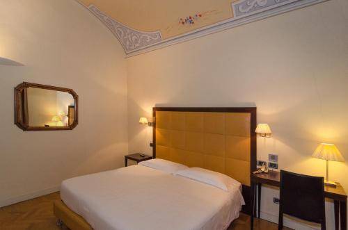 Hotel Novecento, Pisa