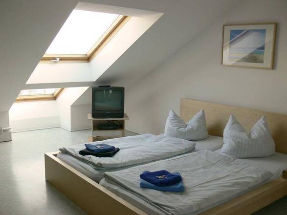 A bed Privatzimmer Dresden - Nichtraucherpension, Dresden
