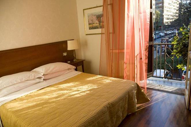 Hotel Blumen, Bologna