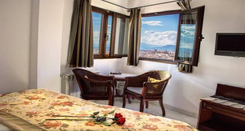 Hotel Mirador Arabeluj, Granada