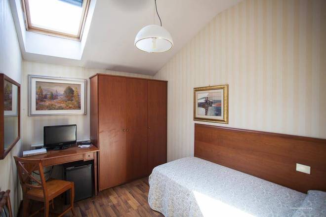 Hotel Blumen, Bologna