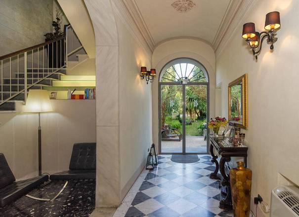 Hotel Novecento, Pisa