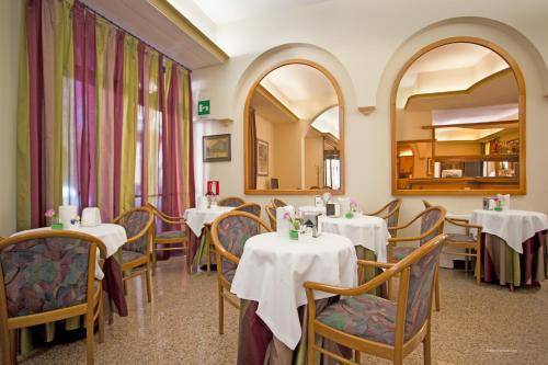 Hotel Blumen, Bologna