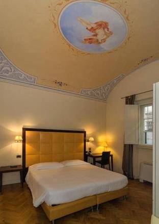 Hotel Novecento, Pisa