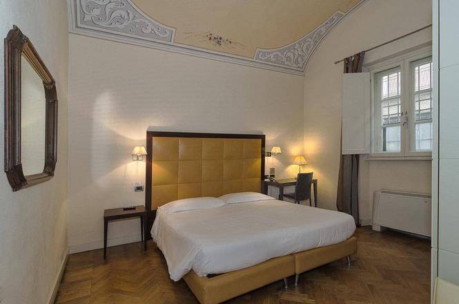 Hotel Novecento, Pisa