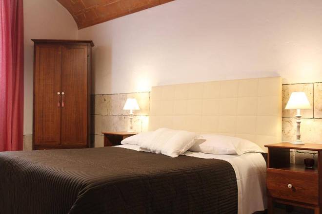 Bed & Tower, Pisa