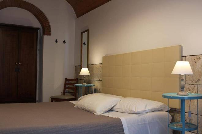 Bed & Tower, Pisa