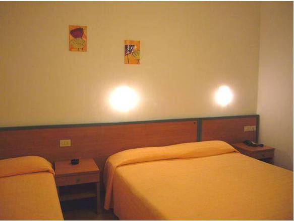 Albergo San Vitale, Bologna