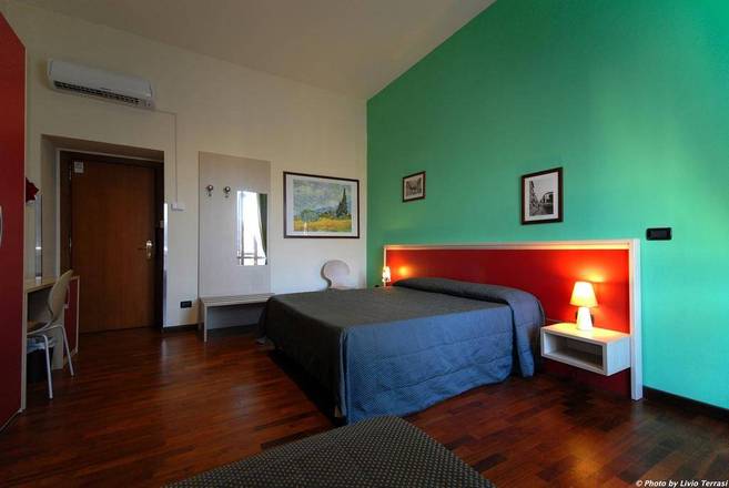 Hotel Dock Milano, Turin