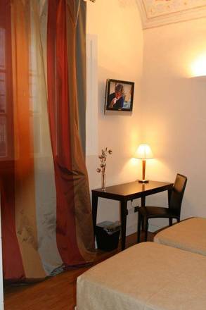 Hotel Novecento, Pisa