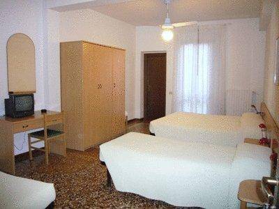 Albergo San Vitale, Bologna