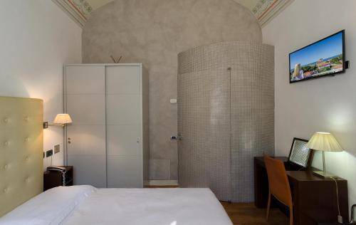 Hotel Novecento, Pisa