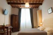 Bed & Tower, Pisa