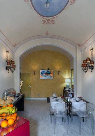 Hotel Novecento, Pisa