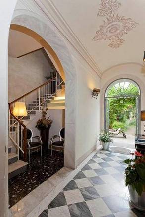 Hotel Novecento, Pisa